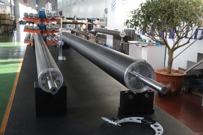 Rullo folle in fibra di carbonio